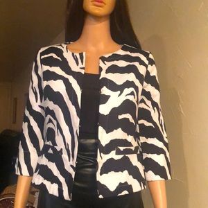 East 5th 80/90’s retro Animal print jacket. Size S